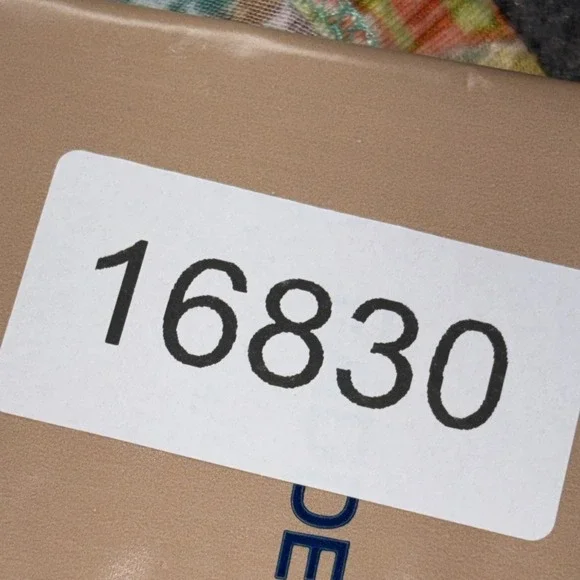 Emerald Women's Snap Top Size Medium Long Sleeve - Picture 8 of 8